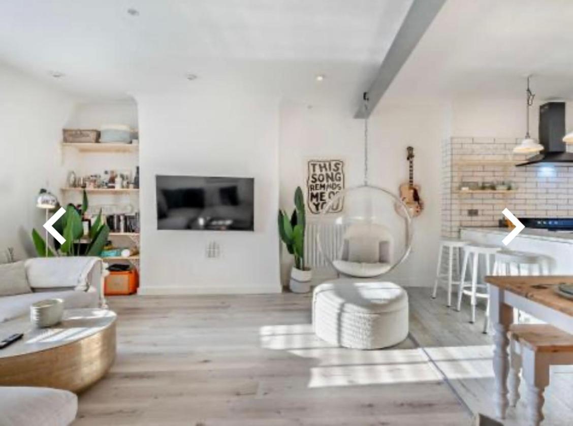 Stunning 2 Bedroom Flat Camden London Bagian luar foto